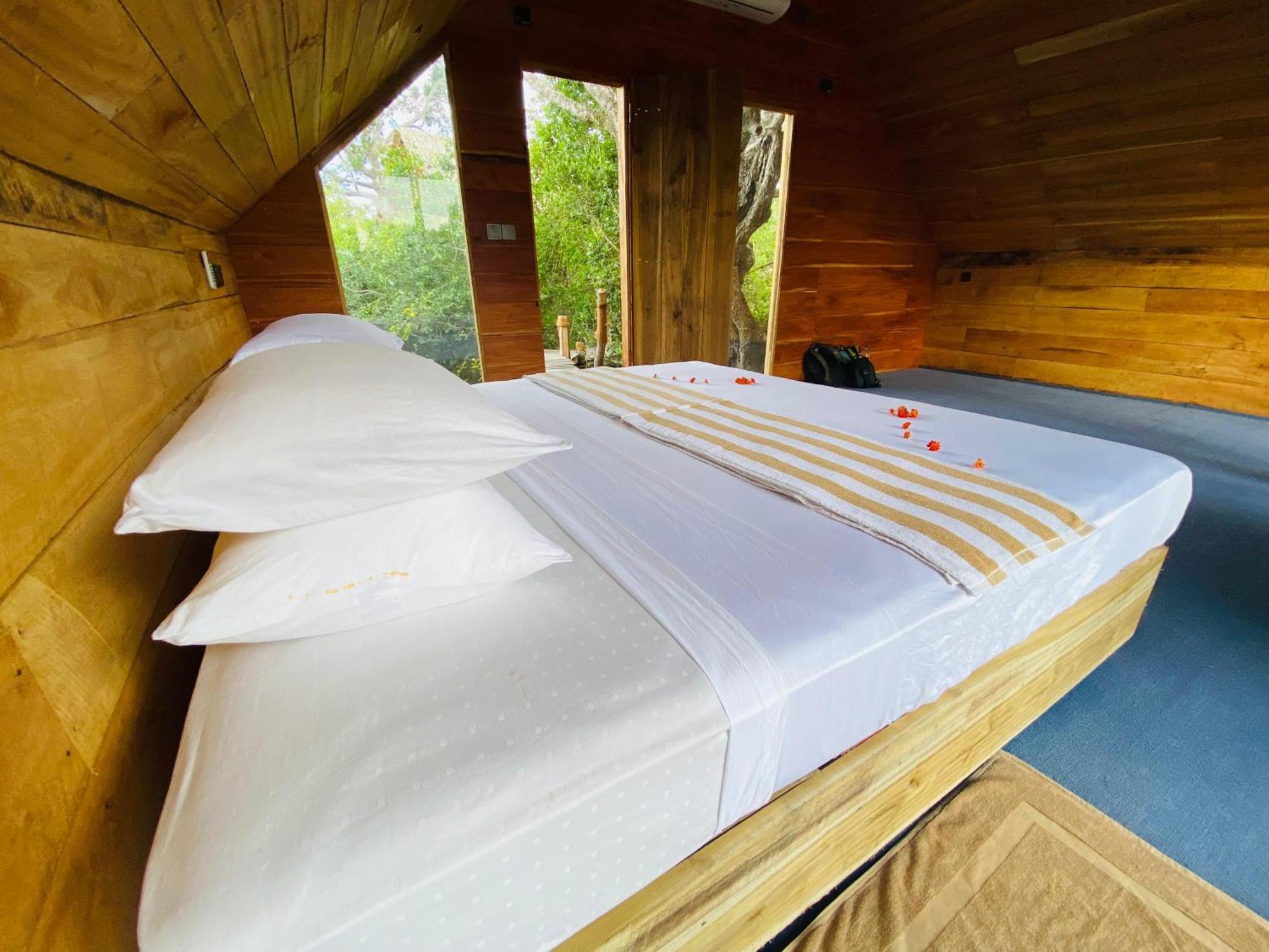 Mamba Yala Hotel ทิซซามาฮารามา ภายนอก รูปภาพ