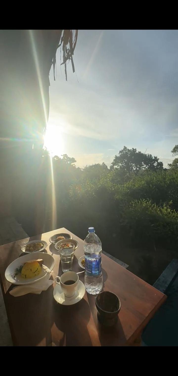 Mamba Yala Hotel ทิซซามาฮารามา ภายนอก รูปภาพ